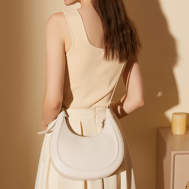 Tas Selempang Kulit Asli 100%  - Women Bags Jw Pei ulasan dan harga