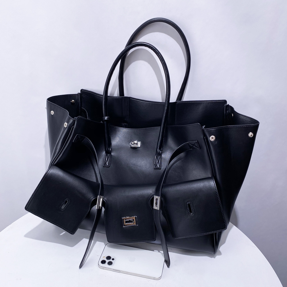 26SS Tas Travel Clutch Tote Ka - Women'S Bags Designer Brands ulasan dan harga