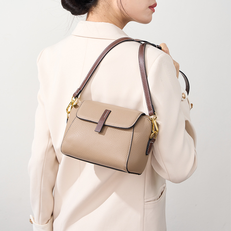Tas selempang wanita mewah des - Women Bags Jw Pei ulasan dan harga